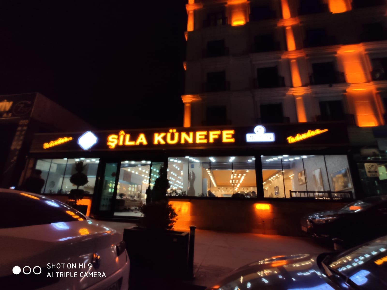 BOSTANCI IŞIKLI TABELA İMALATI ( PLEKSİ KUTU HARF TABELA )